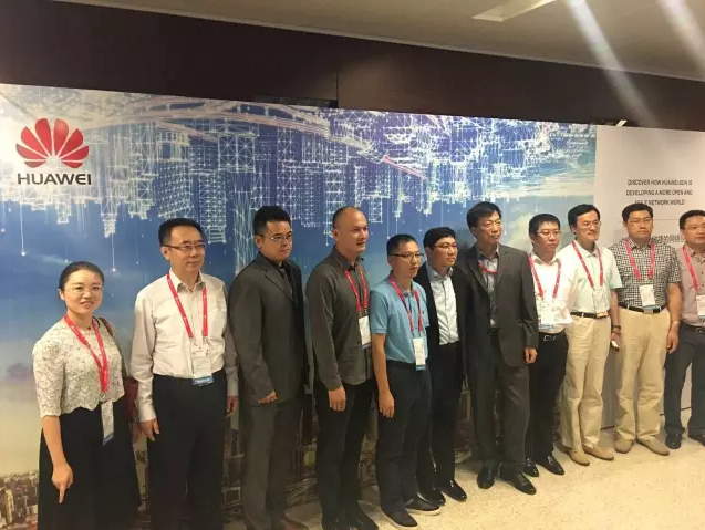 云顶国际yd2333消物联受邀出席华为首届全联接大会