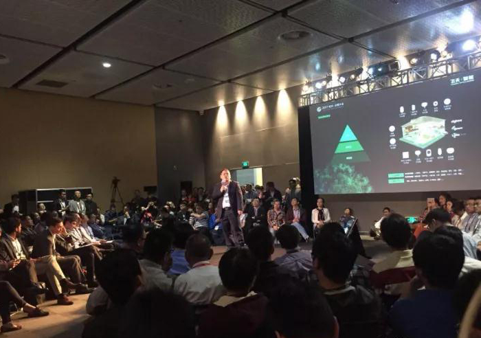 云顶国际yd2333消物联参加阿里巴巴云栖大会并发表主题演讲