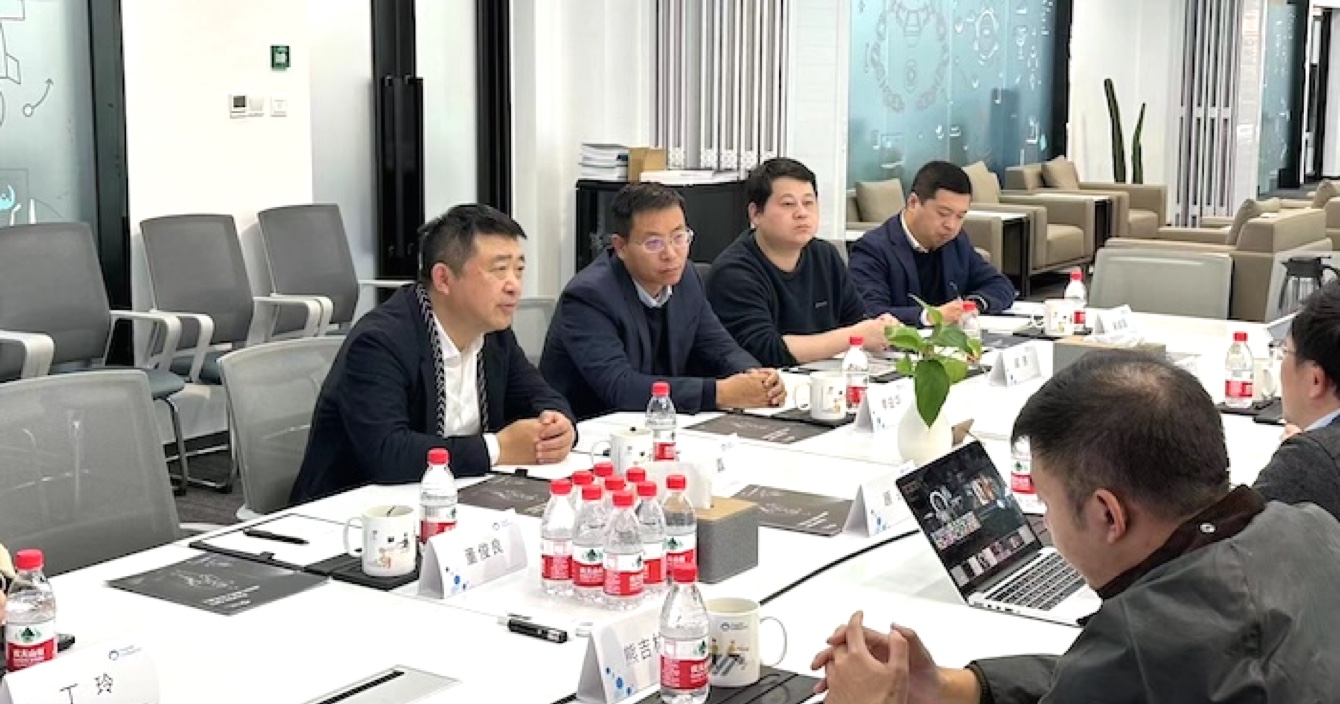 智能技术赋能美好生活| 云顶国际yd2333科总裁查磊实地探访傅利叶智能科技有限公司